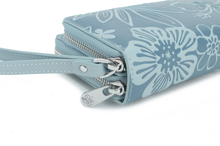 Wristlet Allison Cherry Blossom Embossed Blue