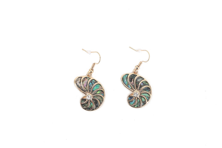 Jewelry Makamae Earring Shell Gold