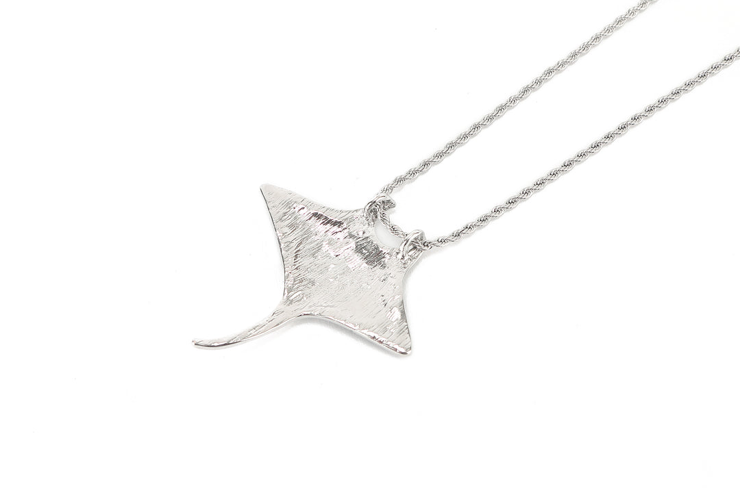 Jewelry Makamae Necklace Manta Ray Silver