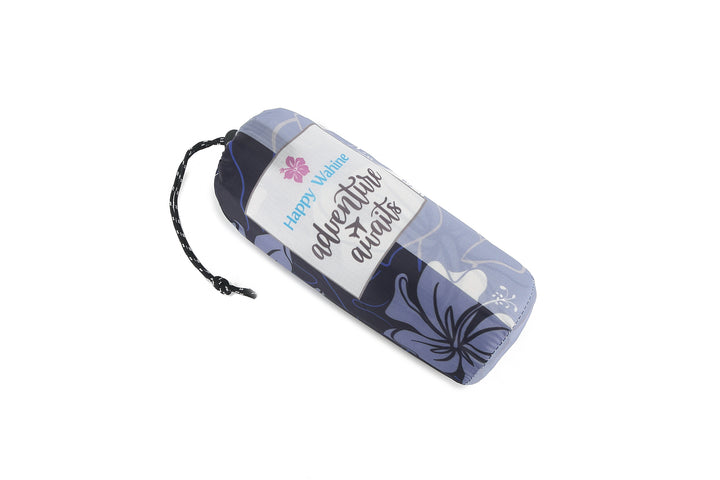 Sand-free Reversible Beach Towel Hibiscus Navy Hibiscus Blue